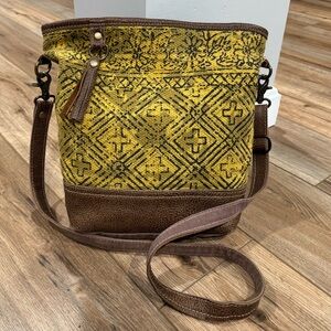 MYRA Yellow & Brown Western Style Leather Crossbody Bag